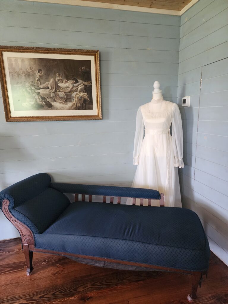 Bridal suite at the Barn at Blueberry Hill a locally owned wedding venue in Elkin NC with lodging, DJ and bartender included near Winston-Salem and Charlotte