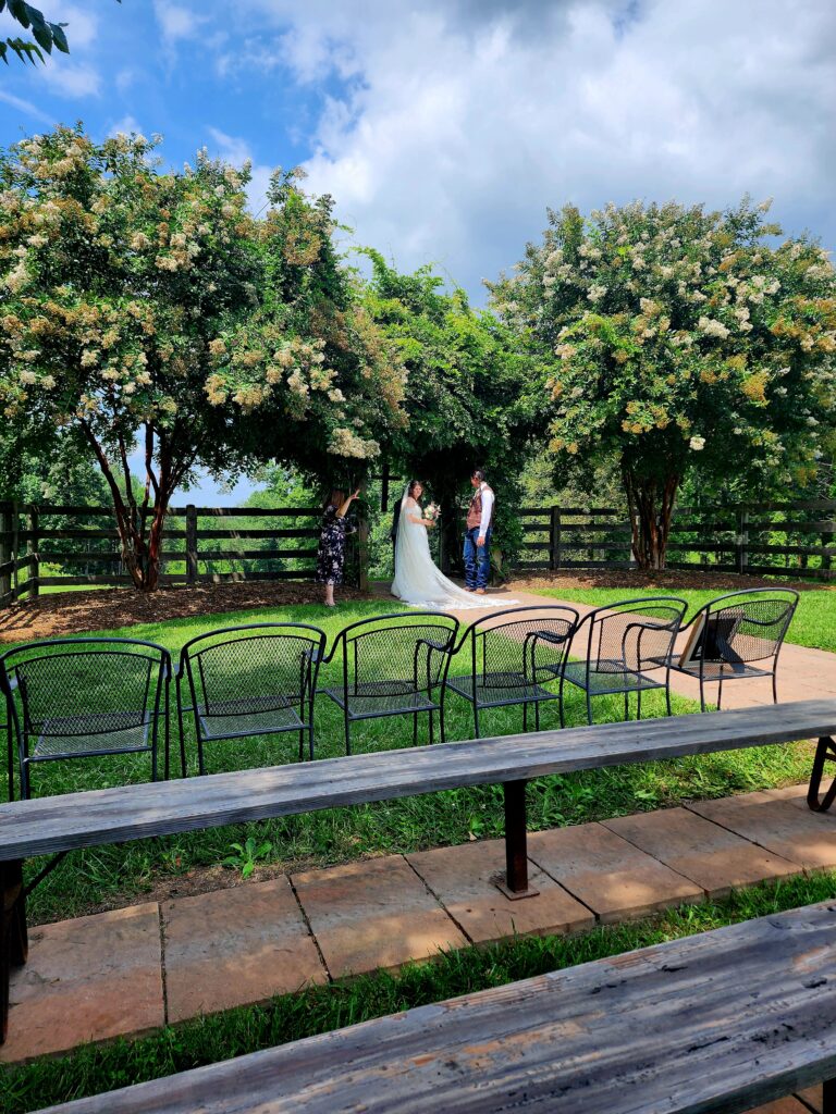 NC wedding venue near Charlotte and Winston-Salem that includes lodging