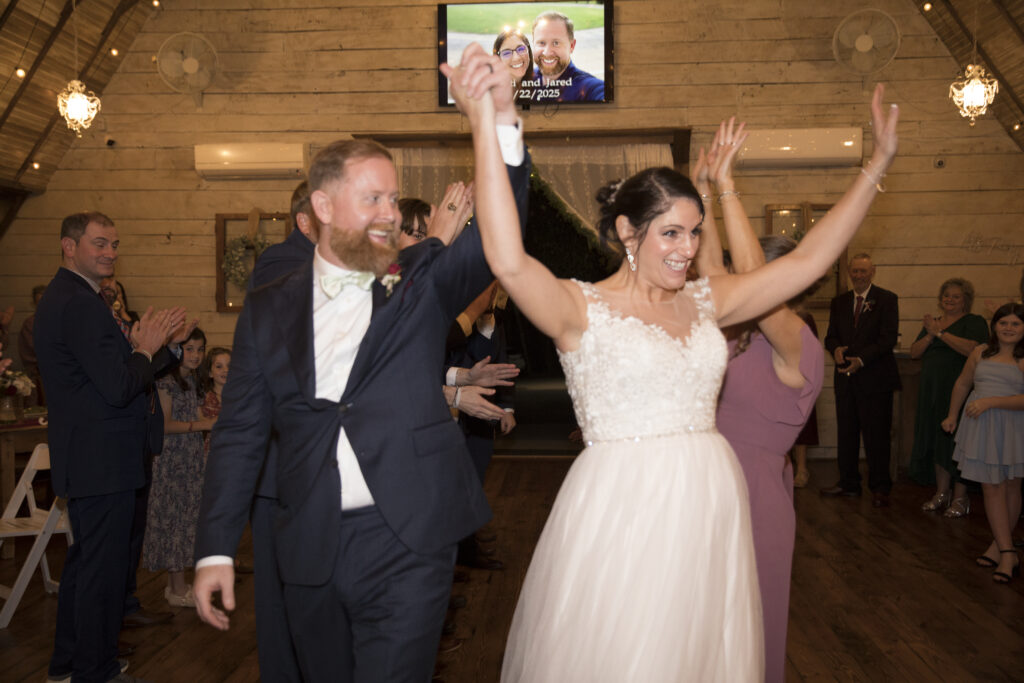 Locally owned NC wedding venue reception site located near Winston-Salem and Charlotte with onsite lodging, DJ and bartender included